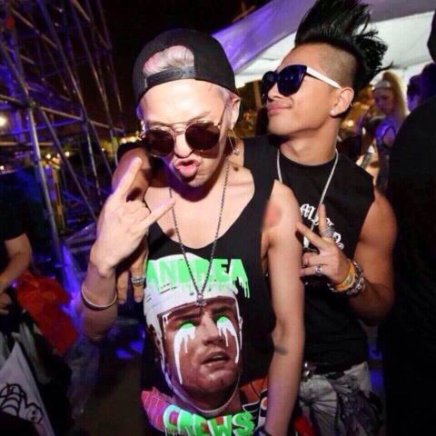 XrWqL28DxTunBeY's tweet image. この人しってる？
＃0RT   だれ？

＃50RT   聞いたことある

＃100RT   見たことある

＃200RT   好き😘

＃300RT   大好き😘😘

＃400RT   世界的にも有名な人

＃1万RT   神様👼