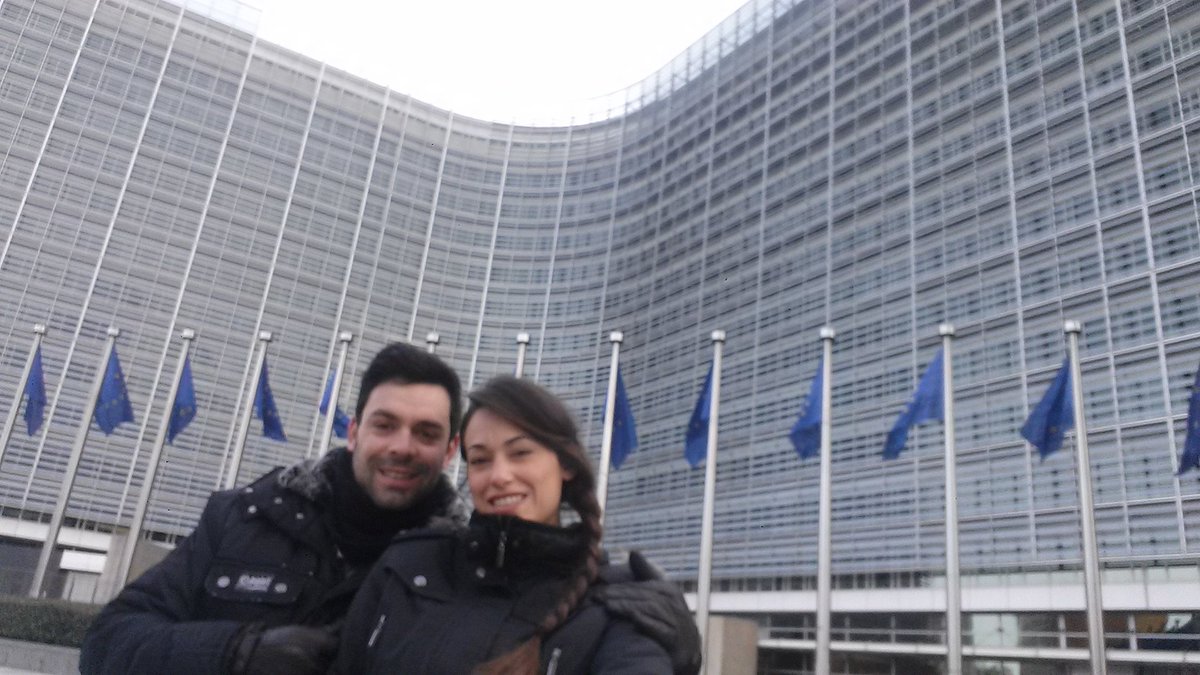 NoemiNaio's tweet photo. #Bruselas #Brujas #Gante #Feliz2016 #PlaceresDelaVida https://t.co/O3vQs2Ici5