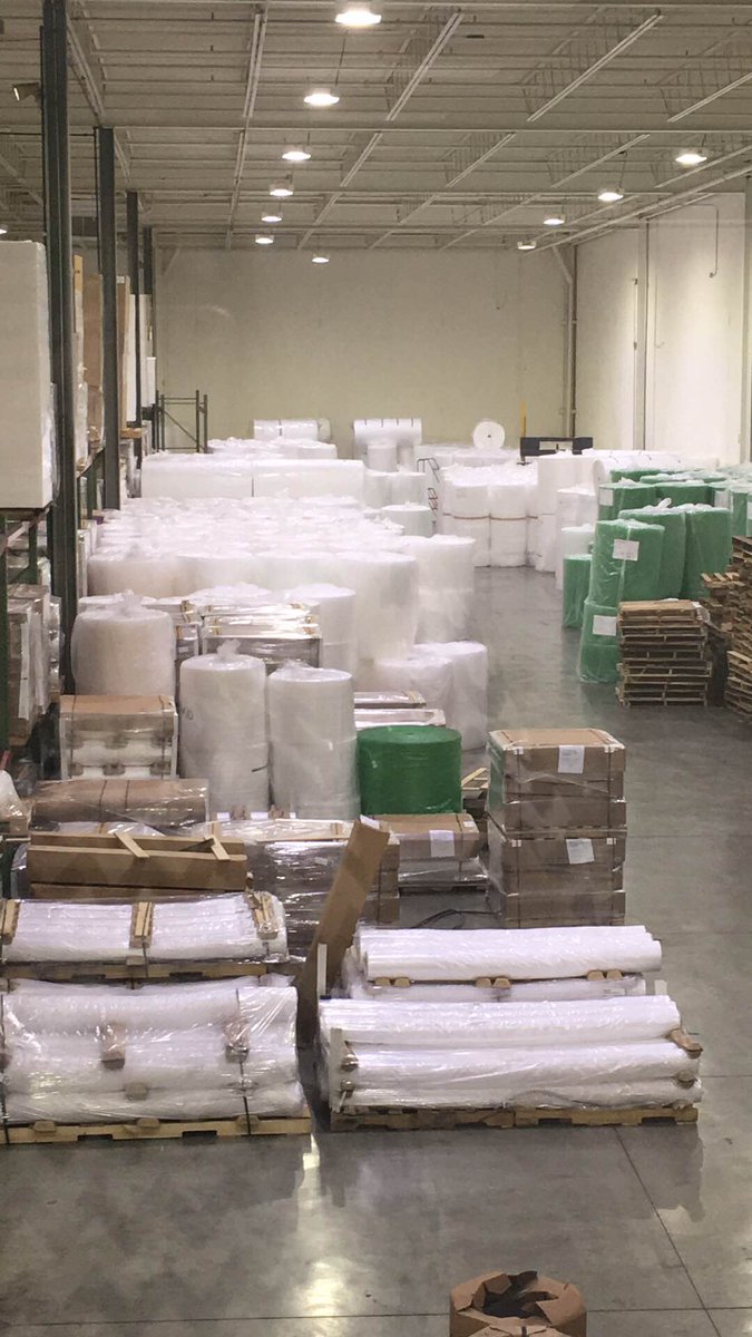 IPSpackaging's tweet image. It may be a winter storm, but we're still open! We'll just make beds of bubble wrap if we get stuck. #BubbleBed