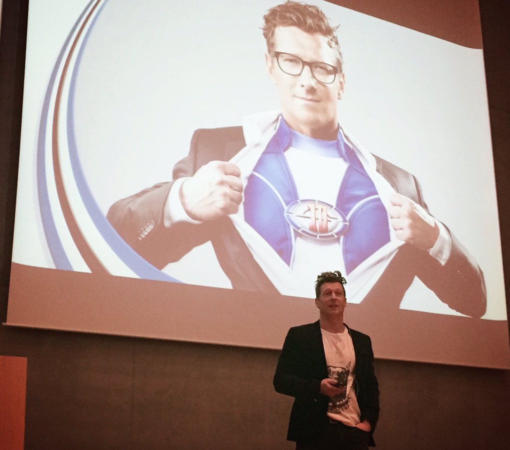 Haskolinn_Ak's tweet image. Frábær fyrirlestur með Magnúsi Scheving í hádeginu!