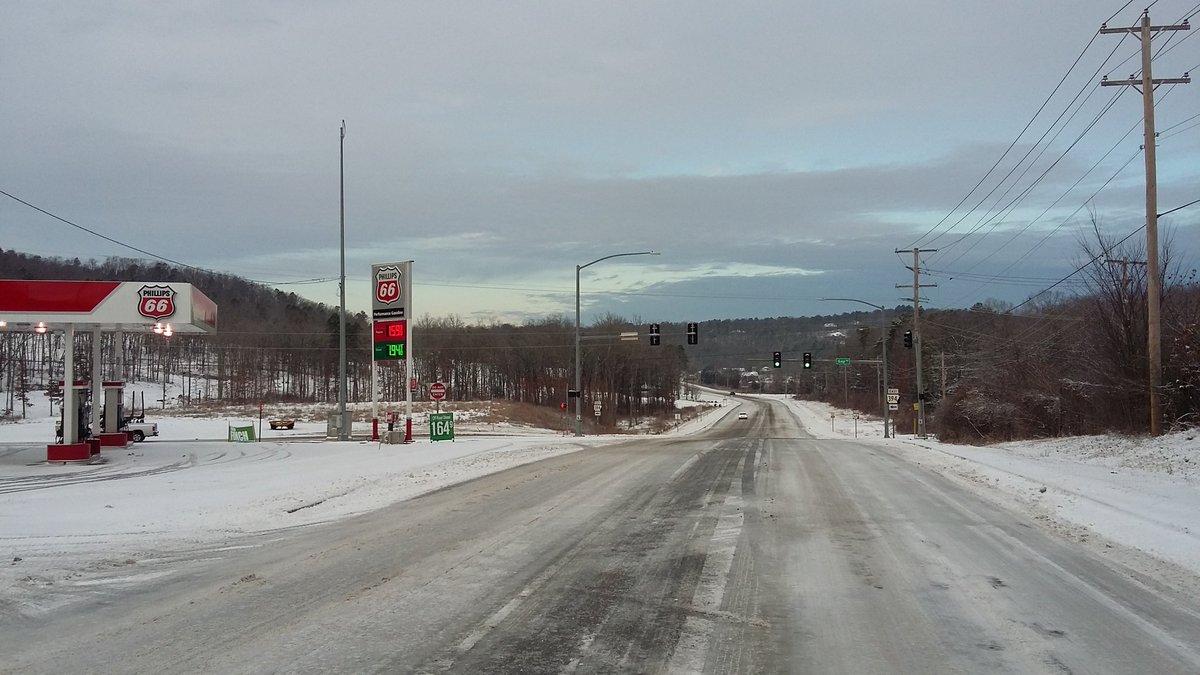 batesvillenews's tweet image. On Hwy.69 Harrison St. &amp;amp; Gap Rd. Friday 1/22 8am in #BatesvilleAR road views #BTSVLwx #TweetBatesville