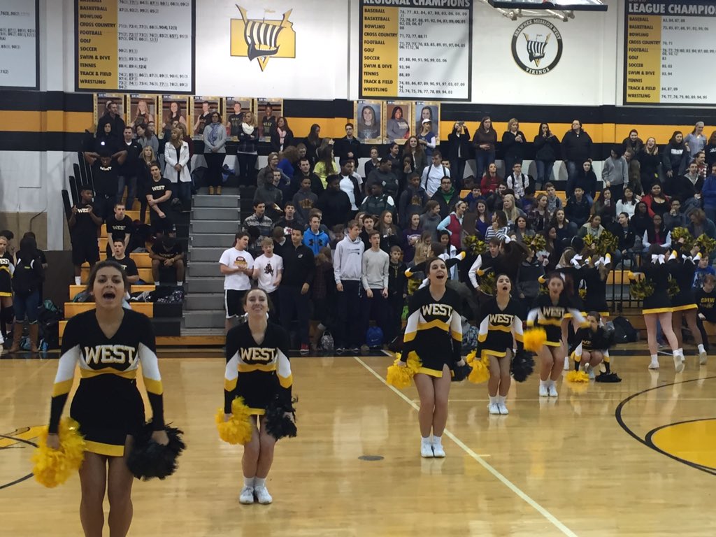 SM West Office (@smwestoffice) on Twitter photo It might be cold and dreary outside, our gym is a different story! Thanks <a href="/smwpepclub/">smw pep club</a> #proudtobeSMSD #WestIsBest It might be cold and dreary outside, our gym is a different story! Thanks <a href="/smwpepclub/">smw pep club</a> #proudtobeSMSD #WestIsBest