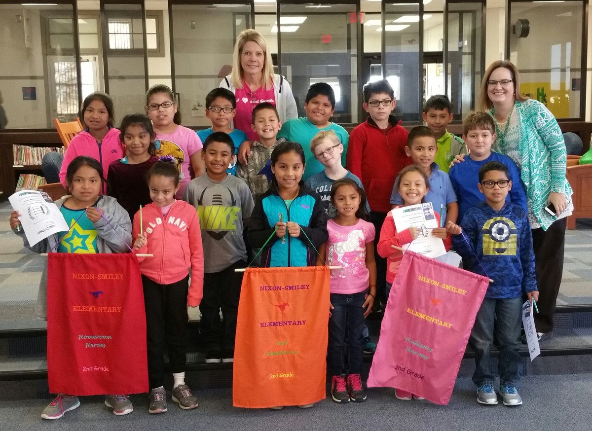 ana_croft's tweet photo. Great job @MrsBaethgeClass !  Congrats you 3 classroom awards! https://t.co/gnkj9WuUqr