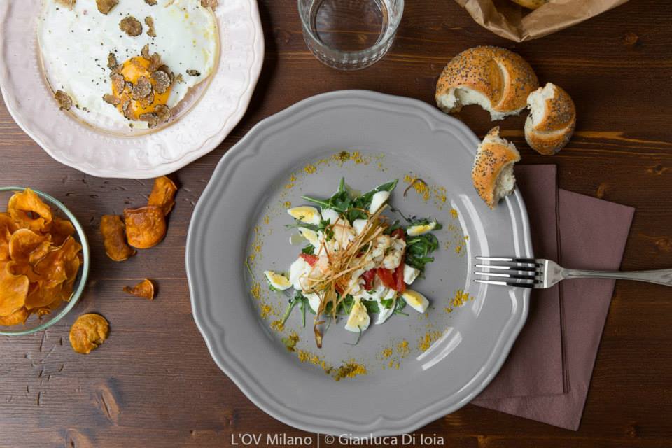 MargoSchachter's tweet photo. Mangiare dalle 7 alle 24 a Milano #chiusimai  on @Cucina_Italiana ​
 #foodtrend https://t.co/rChE5PLE03 https://t.co/VVopSFg6Ud