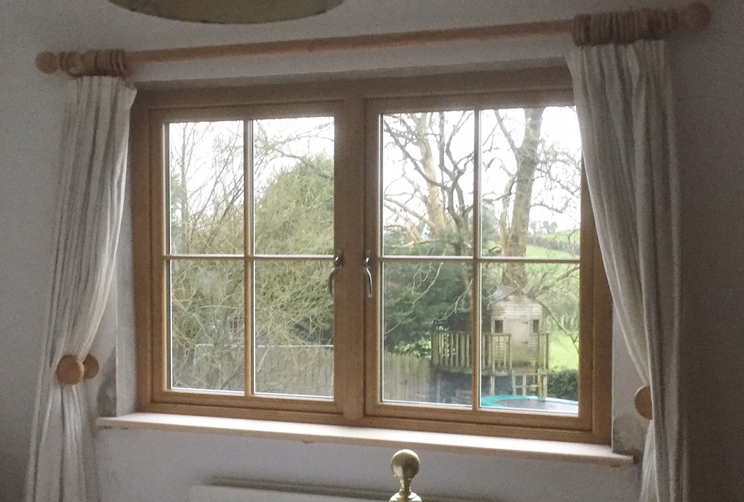 WCraftersltd's tweet image. Residence 9 enhance this country farmhouse near Belfast. White ext Irish Oak interior #residence9 @Traditionalwind