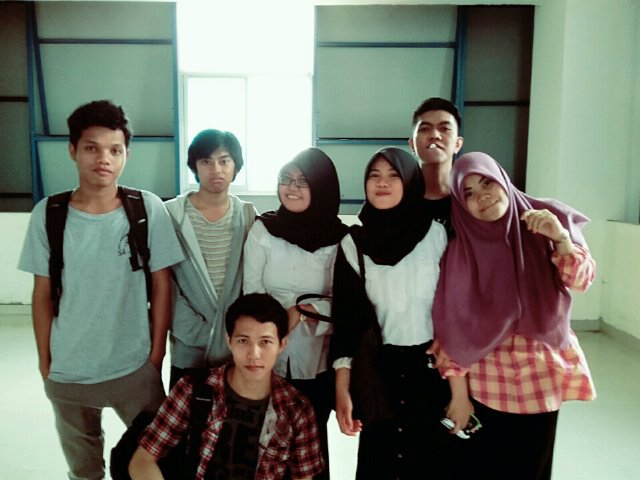 irmha_mkharisma's tweet photo. Today w/ #Hikmah #Rahman #KakakAl #Kastang #Fakhri #Sariana https://t.co/Wgo0WVLQty