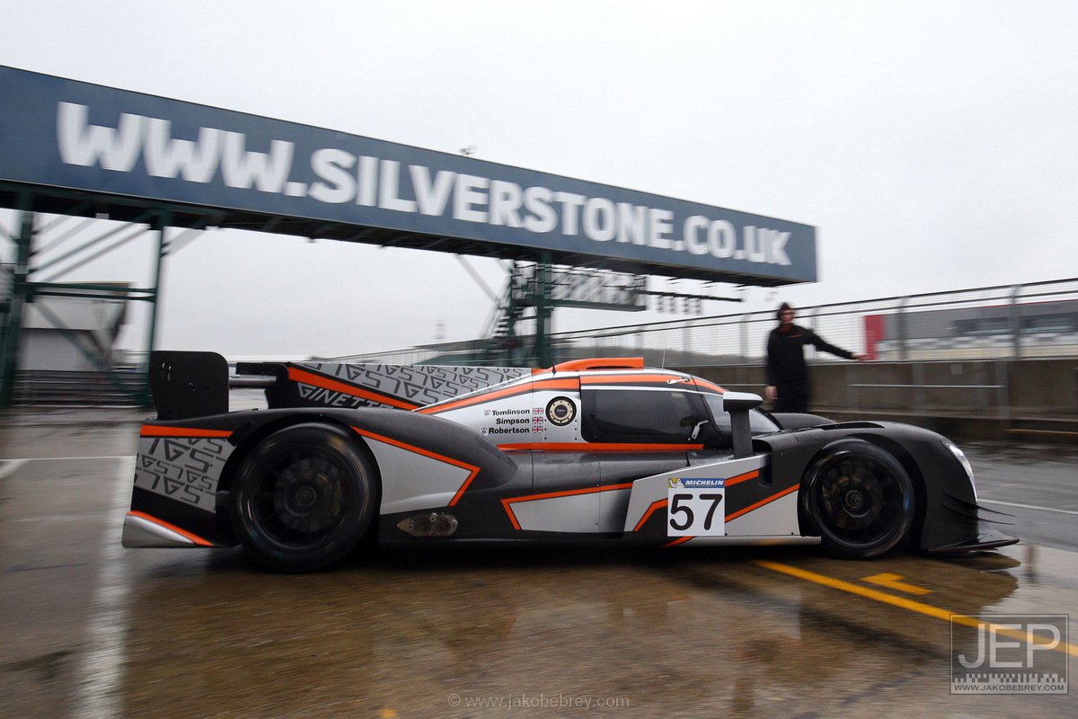 JakobEbrey's tweet photo. The awesome @GinettaCars G57 in action today @SilverstoneUK https://t.co/n4rFAm6NQx
