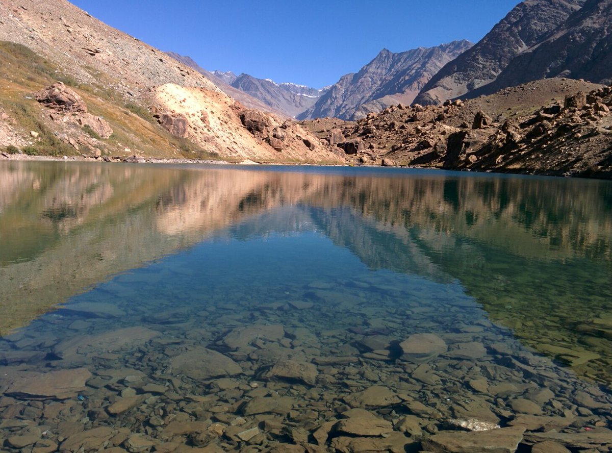 TravelSeeWrite's tweet photo. @TheIndiaDiaries A6 Lahaul is definitely an offbeat place often ignored to reach Ladakh straight fm Manali #TIDchat https://t.co/vAs3XijpiM