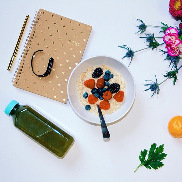 On the blog, we're sharing 6 small things you can do right now to start eating healthier. pco.lt/1Qluyrw