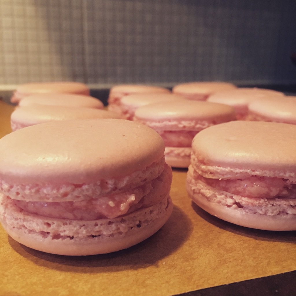emmwiltshire's tweet image. Baking on a rainy Friday afternoon #raspberrymacarons