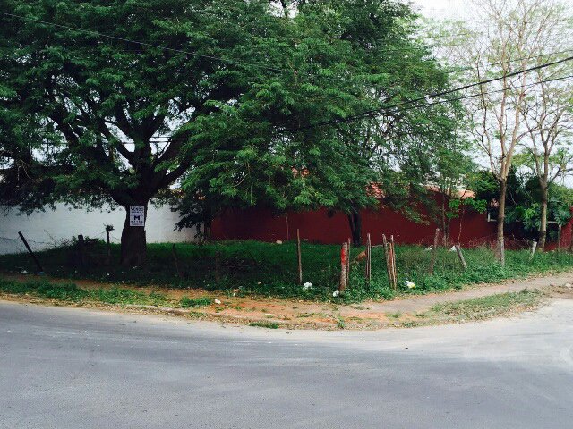 Matkapy's tweet image. Venta.
Barrio Villa Aurelia de Asunción.
Medidas: 17x21mts.
Venta: $ 260.000

Consultas:
Ventas@matka.com.py