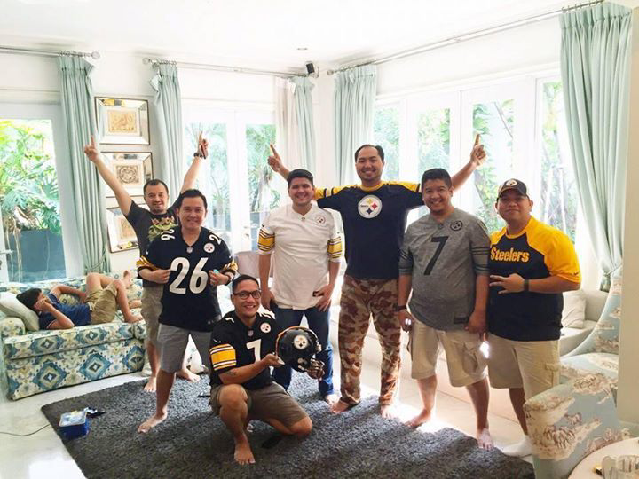 aryaaa's tweet photo. @NFLFans_INA We are all in this together. #HereWeGo #SNUproud #SteelersNation Indonesia Chapter. @SteelersUnite https://t.co/jIcGt2Iu3n