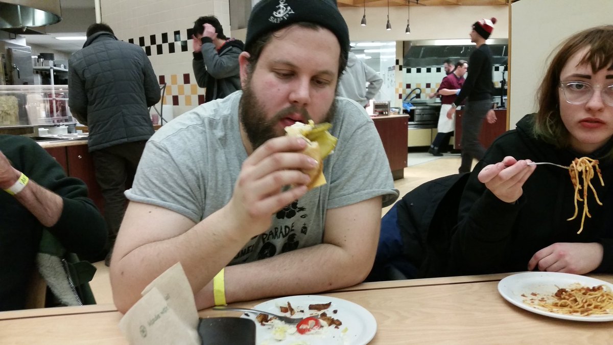 Burger up or your going to be sad #ghost2ghosttour