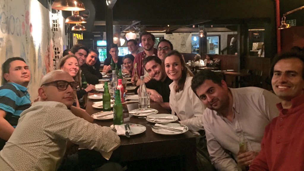 CatalinaGu's tweet photo. .@NXTPLabs, gran familia: mentores, emprendedores de nuestro portafolio y de distintas ediciones de #iNNpulsaDigital https://t.co/DJkgHyQkVd