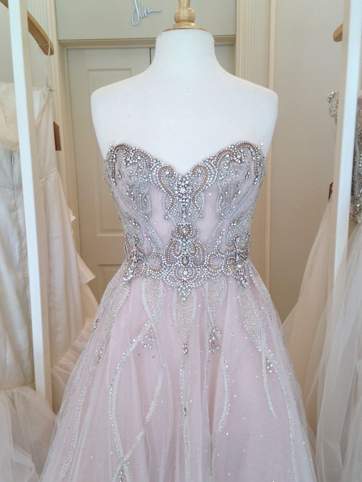 Join us for Spring 2016 trunk show at <a href="/JLM_Boutique/">JLM Boutique</a>! Call 424-249-3909 #LosAngeles #weddingdressshopping #jlmcouture