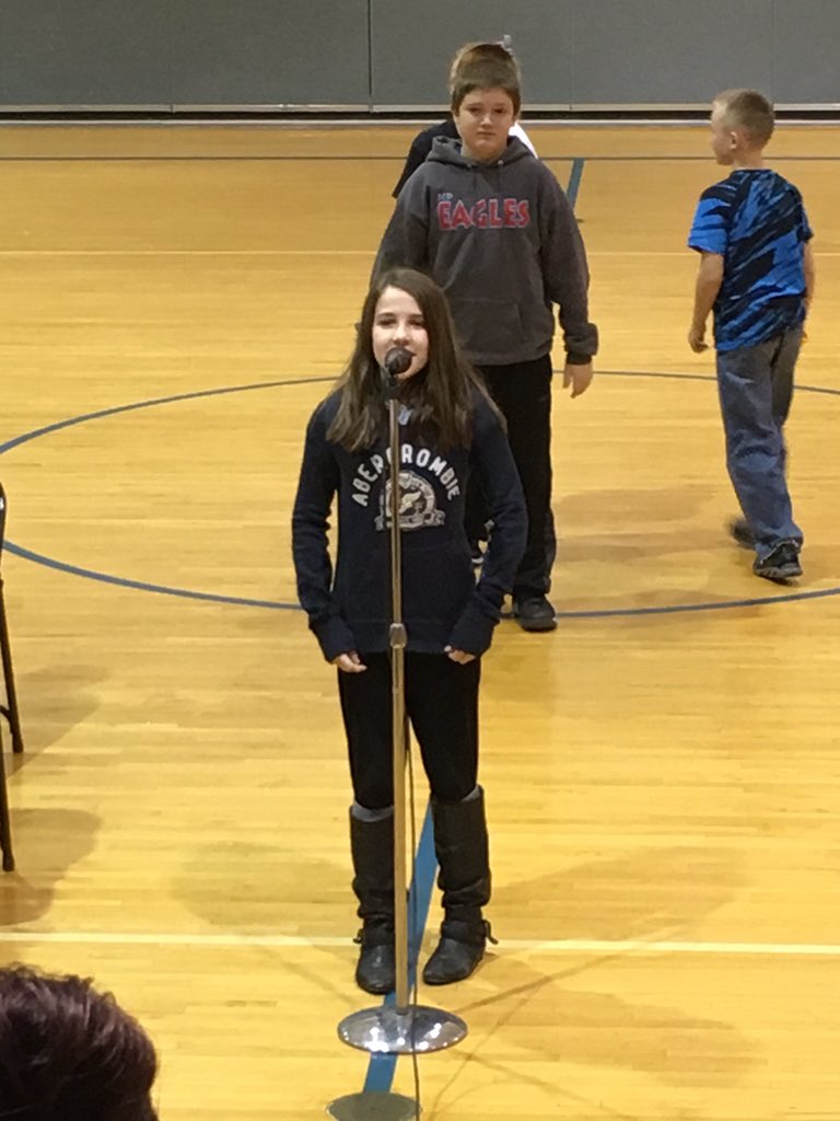 JCDbaldeagle's tweet photo. Go 6P! #spellingbee #jcde #jcdesixthgrade https://t.co/B2a0etPZ7M