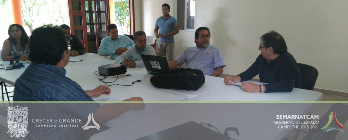 Reunión con el encargado de la Reserva Natural de Calakmul, realizada en Valentín Gómez Farías, Calakmul.