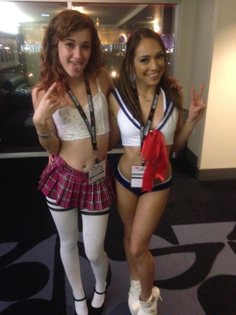 Mtf girl schoolgirl tugging