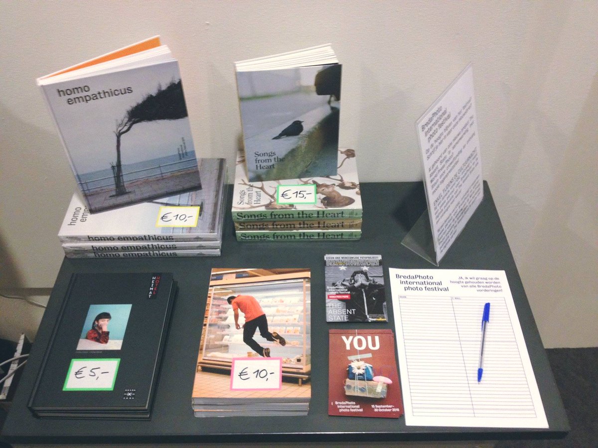 bredaphoto's tweet photo. Up &running @Cultuurnacht @ @BredasMuseum! Scoor BredaPhoto #fotoboeken & draag automatisch bij aan #TheAbsentState! https://t.co/rWjxzWzMZm
