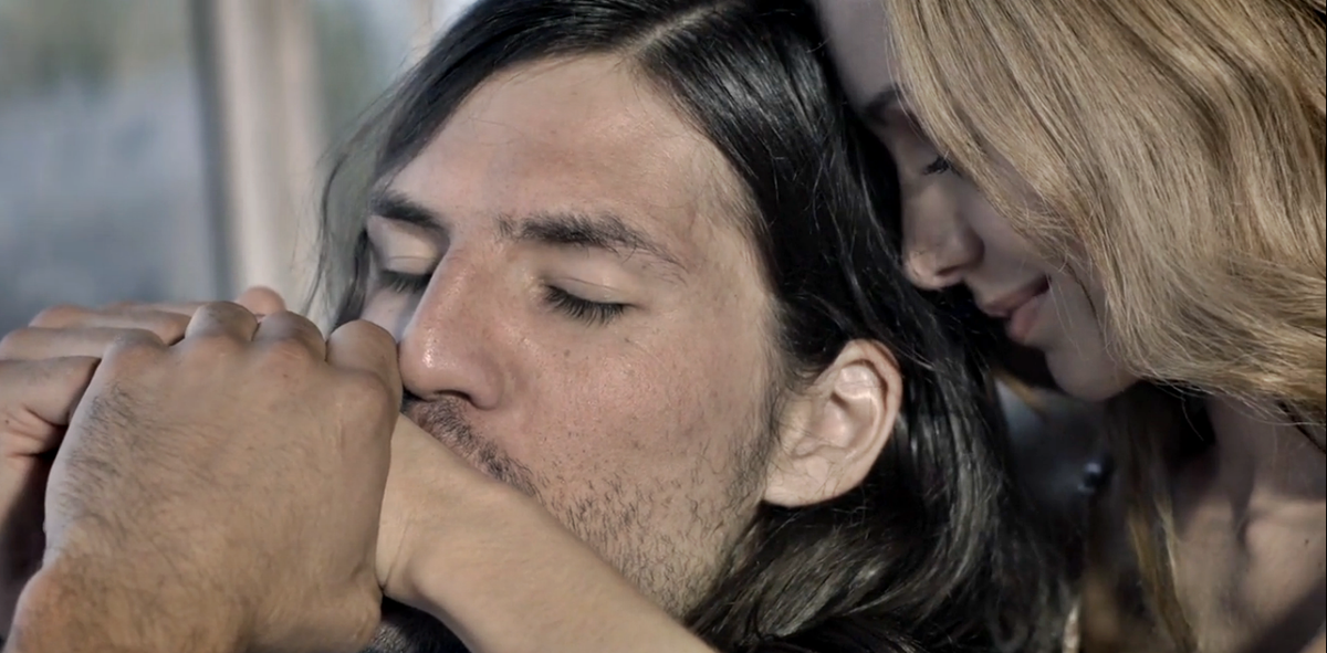 KSoloOriginal's tweet photo. @KseniaSolo @CraigStickland: 'I Hope We Don't Break Up' https://t.co/BxHaec6Trd