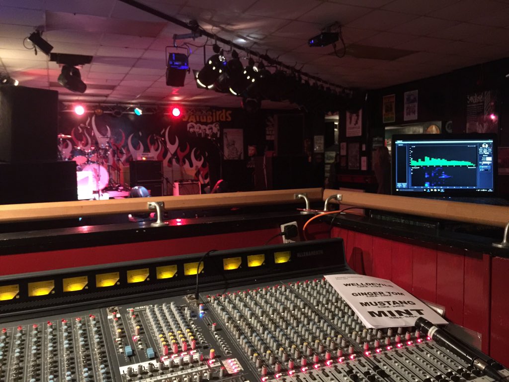 UltimateAc's tweet image. All set for one of our shows tonight #soundengineer #smaart