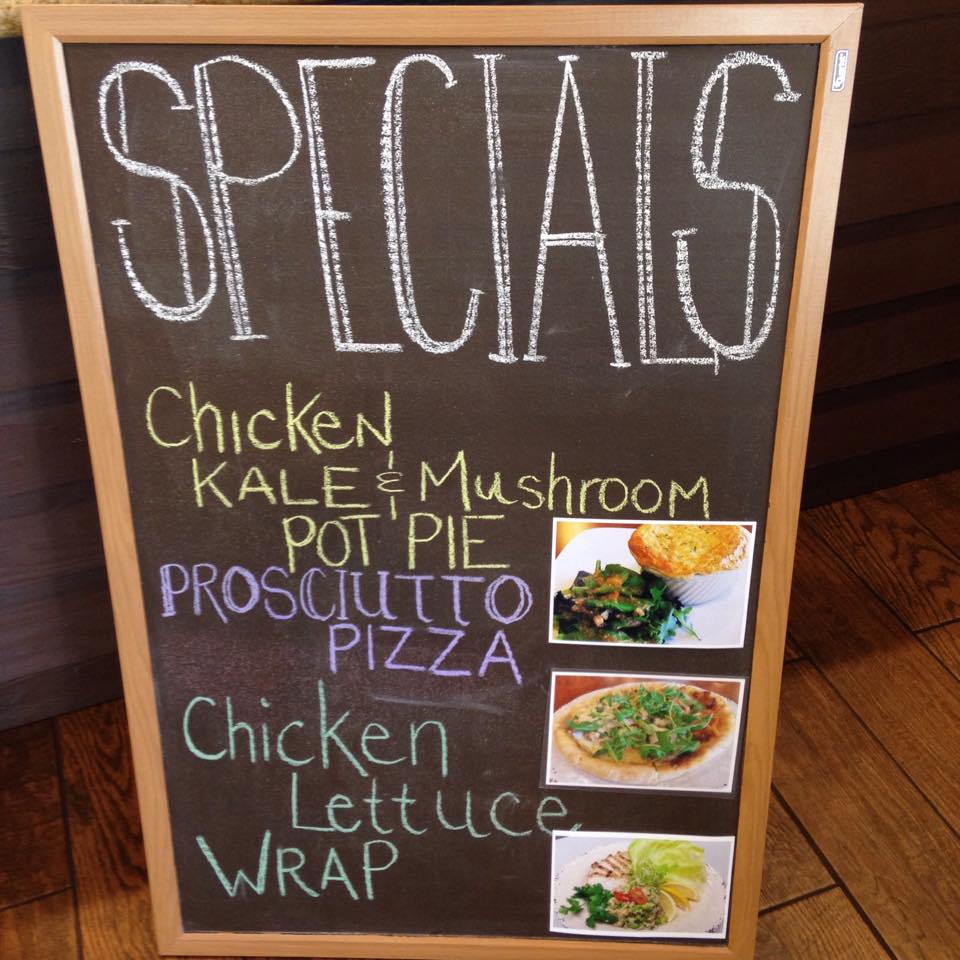 CafeGraceHI's tweet photo. #cafegracehi #lunchspecials #eatlikeachamp #almostlunchtime https://t.co/Jov9NIbMqF