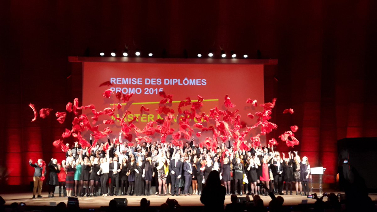 MaximeJore's tweet photo. Bon vent chers anciens du Master et soyez heureux dans tout ce que vous entreprendrez #novancia #diplome https://t.co/LWge7Jttqn