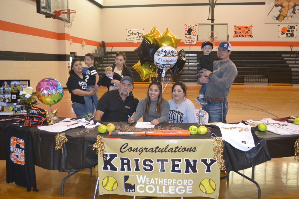 GHStxsoftball's tweet photo. Great day for apache softball yesterday.  Mags signs to play college ball.  Congrats! https://t.co/dTe26lhLAs
