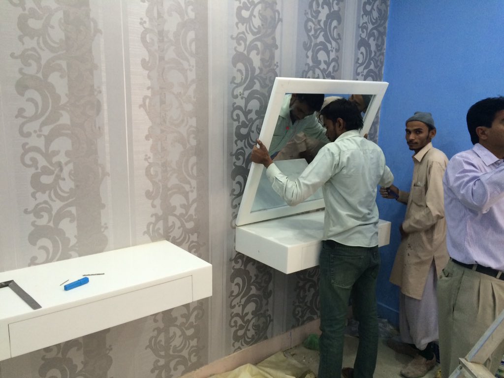 BlueLineDecor's tweet image. Work underway Bina Beauty Saloon Nazimabad! 
bluelinedecor.net

#karachi #pakistan #interiordesigner #design