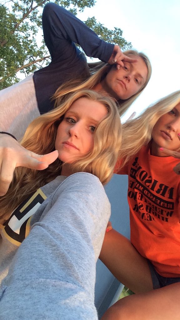 Shelby Quinn (shelby__shay) Twitter