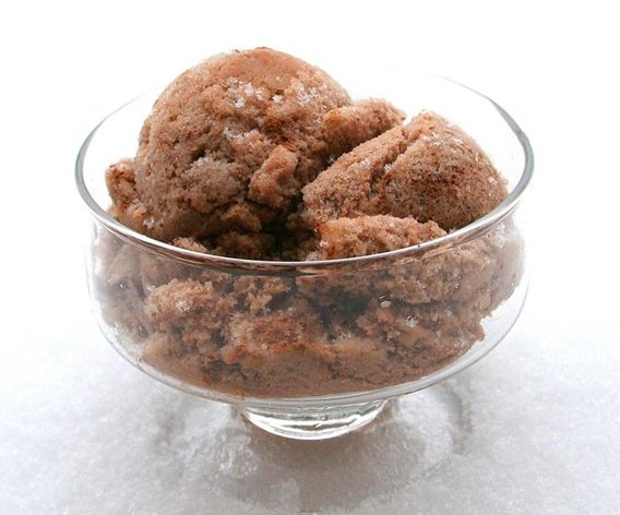 Chocolate snow ice cream! Anyone can make it...if you could only find some snow. #NashvilleBlanketed #StayWarm