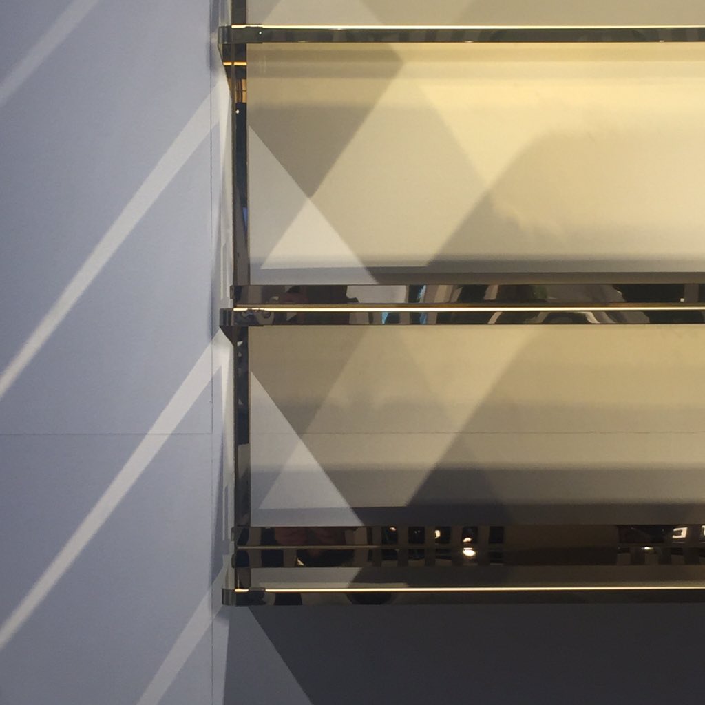 studio_mind's tweet image. #reflection @newtendency stand #imm2016 #studiomind