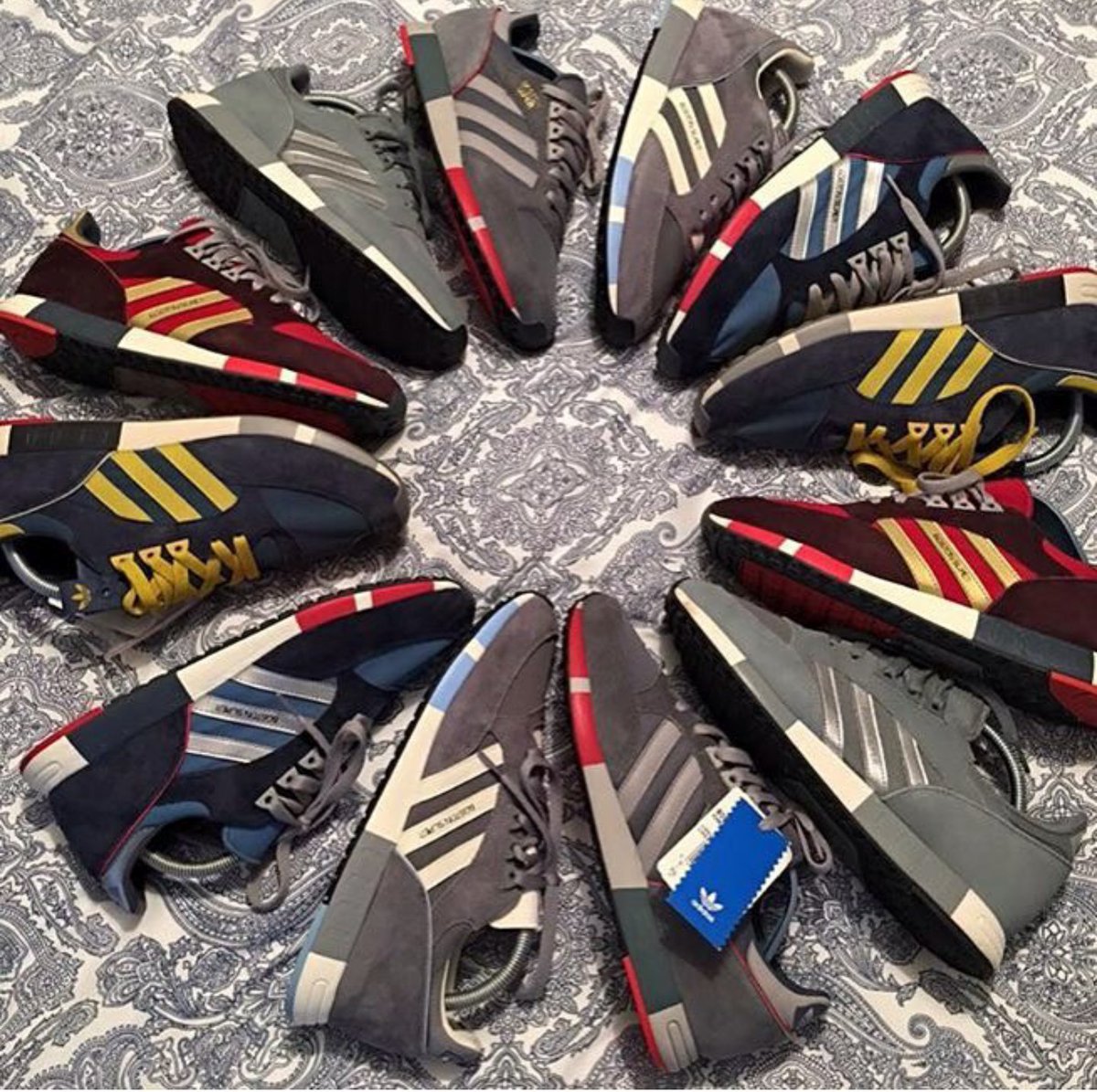 3StripeAddicts tweet media