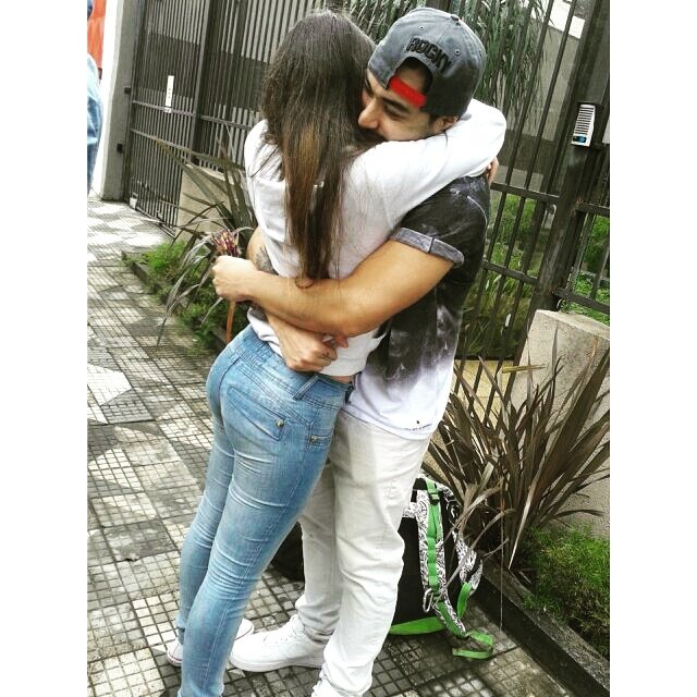 gabsmorenoz's tweet image. morro de amores serio #8DiasPOCKET3YEAH