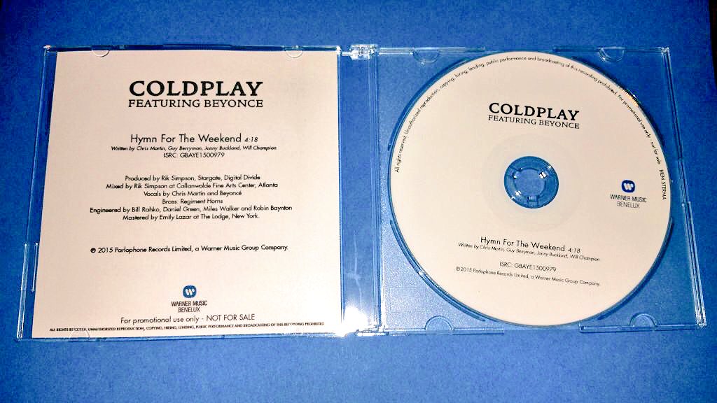 Coldplay - "Hymn For The Weekend" (feat. Beyonce) CZWgo45WEAIs9GT
