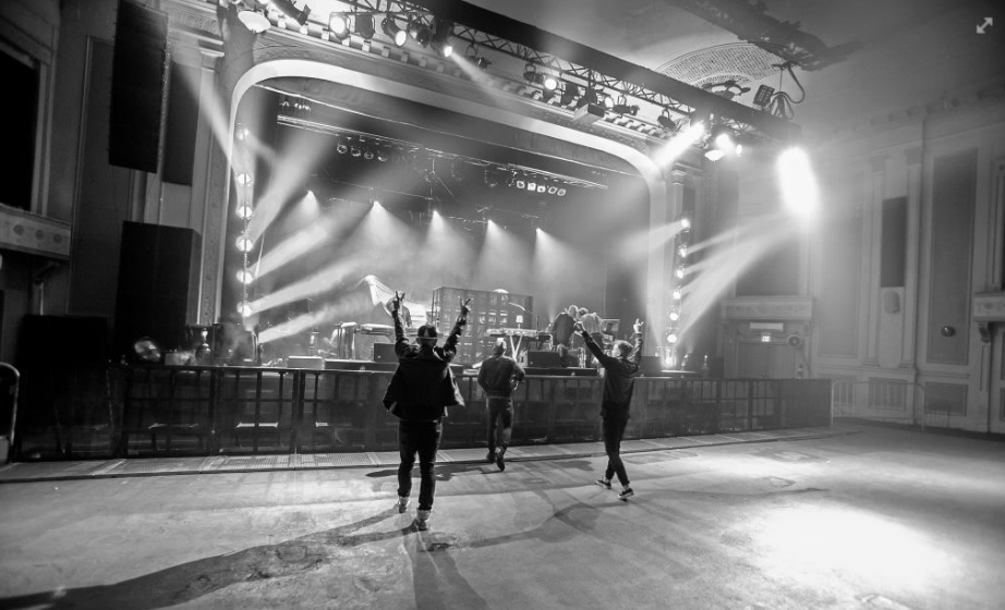 Glitch Mob tweet media