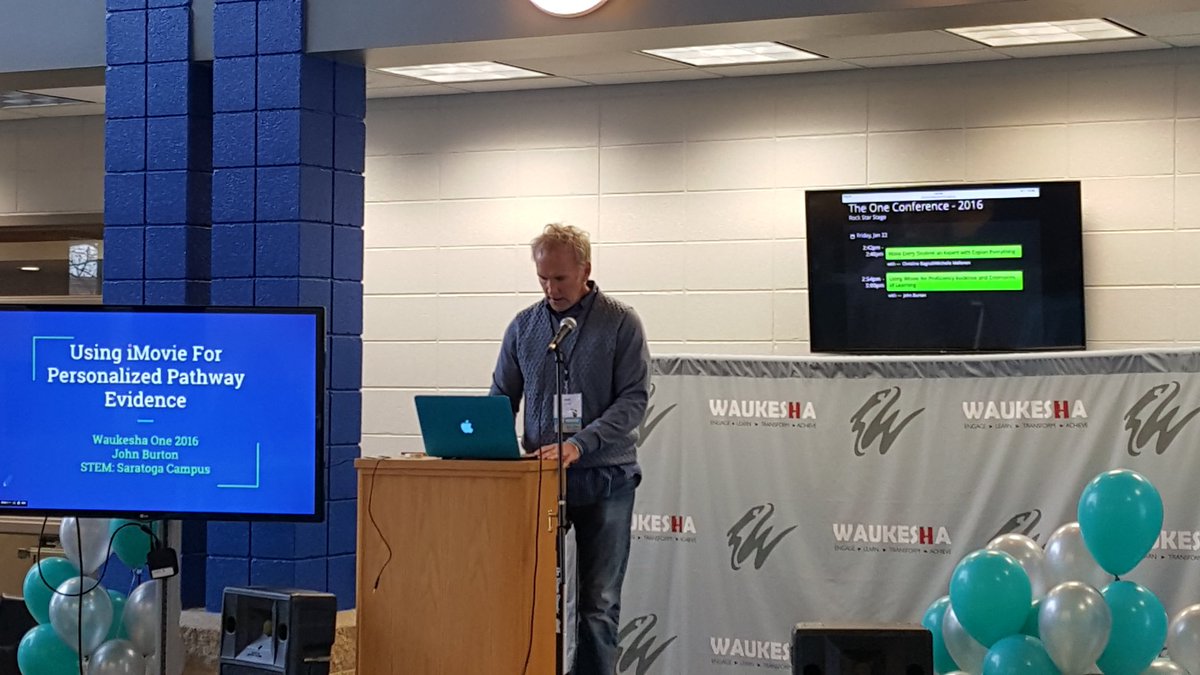 Our resident rockstar rockin' out on the rockstar stage!  @jburton1997 <a href="/STEM_Saratoga/">@STEM_Saratoga</a> <a href="/edUcation_frwd/">James Murray</a> #sdwone