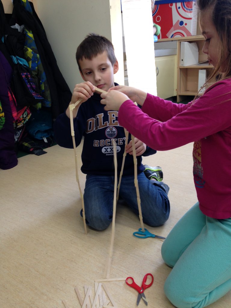 Mrs_Lindsay83's tweet photo. Testing out our knowledge of building, materials, and strong shapes by creating towers in #grade3 @WPEschool https://t.co/ple0mV7Jkg