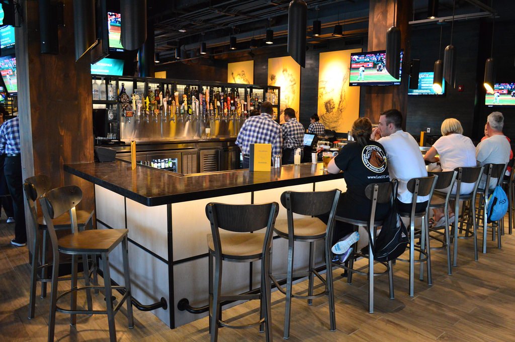 impactlighting's tweet photo. Come check out the newly opened NBC Bar &amp; Grill at Universal with custom lighting and fixtures by #impactlighting https://t.co/UJHM68P7Mo