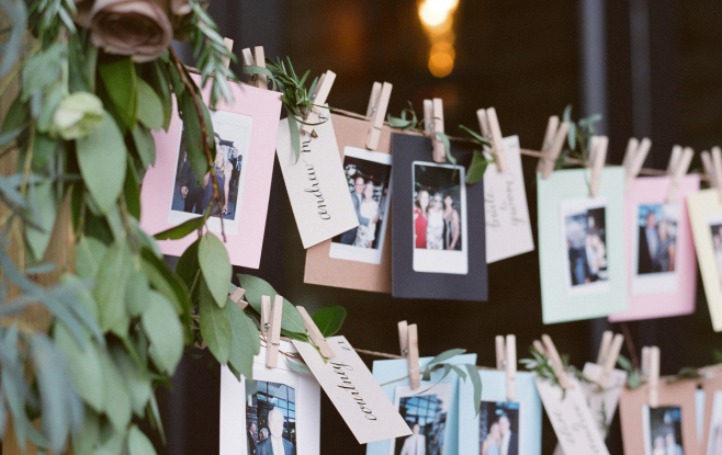 stylemepretty's tweet photo. #WeddingTip101: Have guests replace escort cards w/ a polaroid of themselves! https://t.co/66HcG6Xwyt @lmurrayphoto https://t.co/TtYTV5nJmr