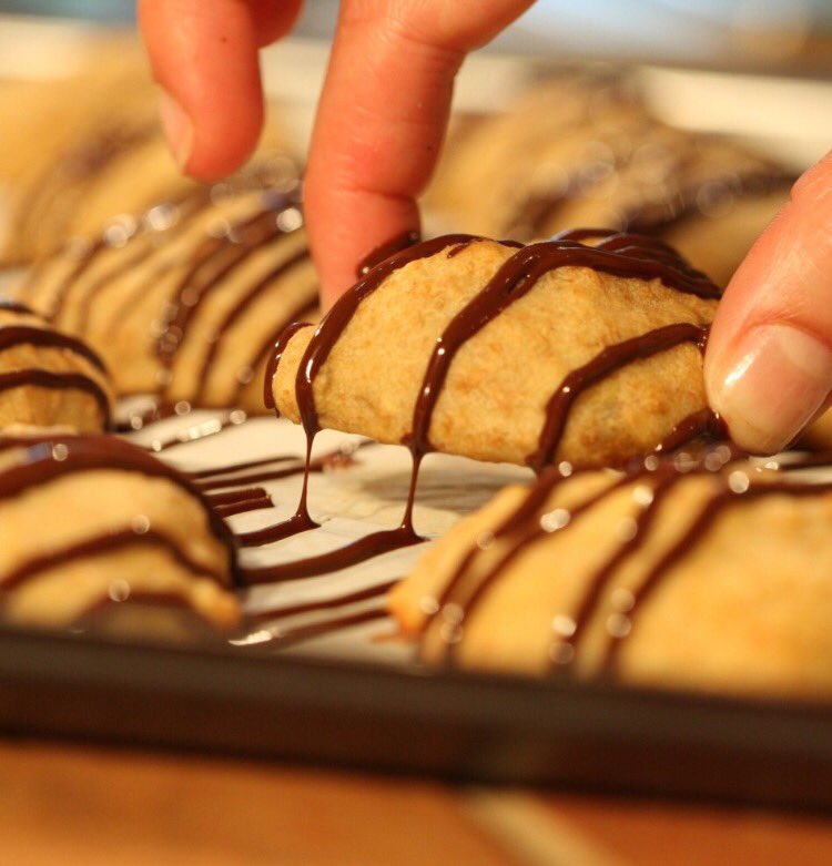 ZBradyMWC's tweet photo. #lesbiscuits #mhsfrench @mhsfrench @eduphotodujour https://t.co/vcbHVs1O3f