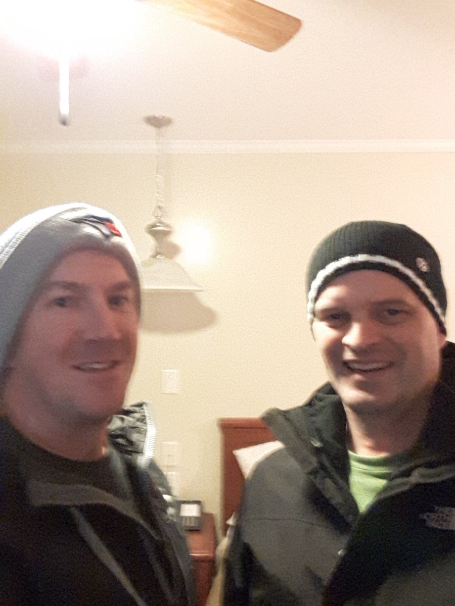 Case_Curling's tweet photo. Wildcard weekend begins tonight, a bit chilly in our hotel room #warmerthanthistle https://t.co/VWCuo61NuV
