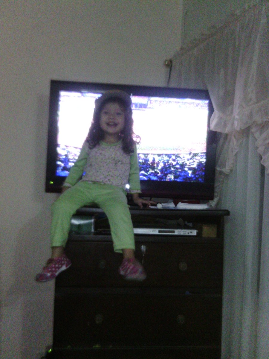proamilkar's tweet photo. @Venevisión  saludos desde la grita viendo el juego por Venevisión #magallanes https://t.co/GSekwAdXkF