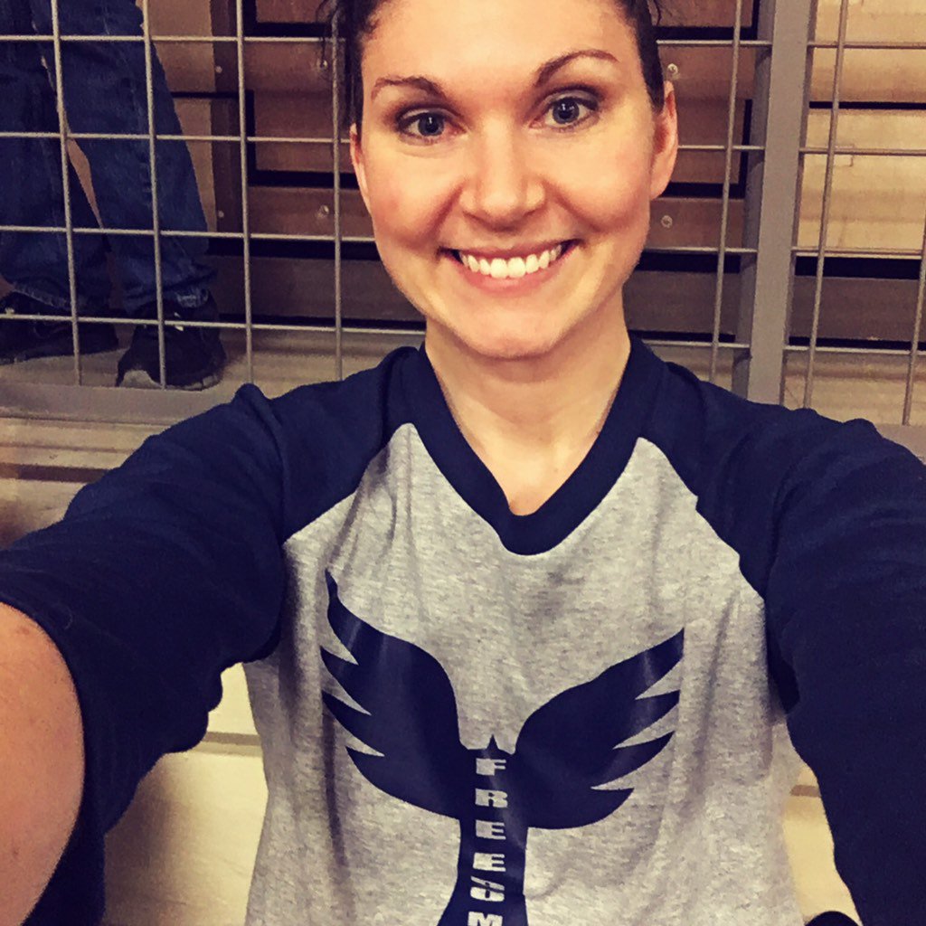 athleteafter's tweet photo. Supporting #SlaveFreeZone @OlyHoops vs stadium! Way to go @gaby_m_sipe! And #GoBears! https://t.co/HX0kjIriTL