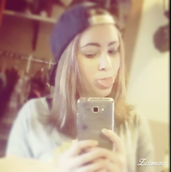 Baby_Boo666's tweet photo. With da baes hat 😁😂😍😘❤✌👍👌 https://t.co/VGq7XpYP7Z
