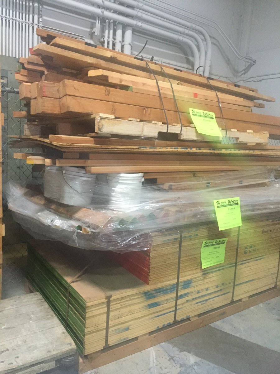 HFHRiverside's tweet image. Complete Monterey 40' Dome Home Kit for only $5,000! #TinyHouseNation #LiveSmall #DomeHome ow.ly/XhVYP