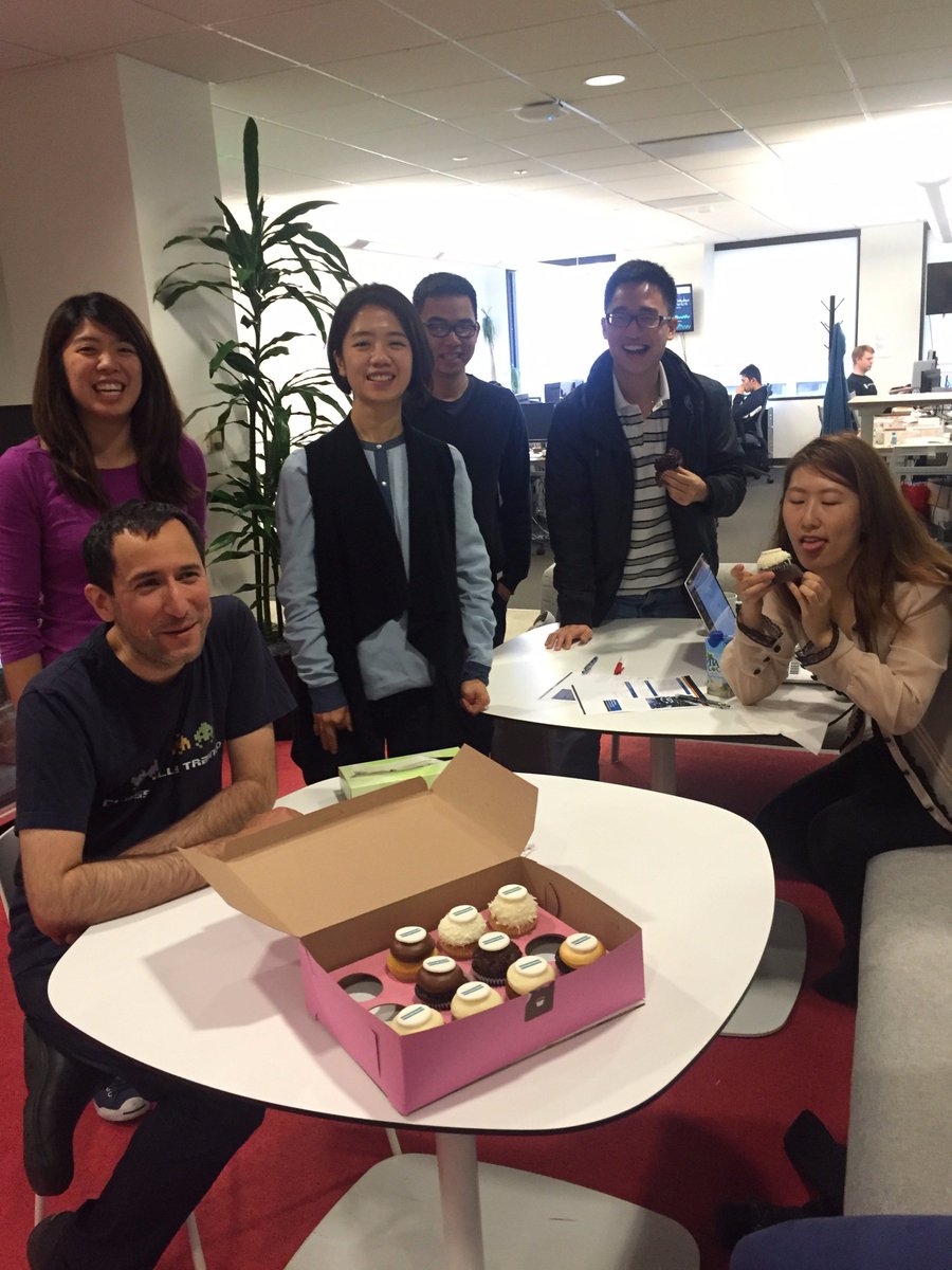 peichinwang's tweet photo. Thanks @RobertWaltersSF - we love your @Karascupcakes ! https://t.co/3hSZP9SeDL