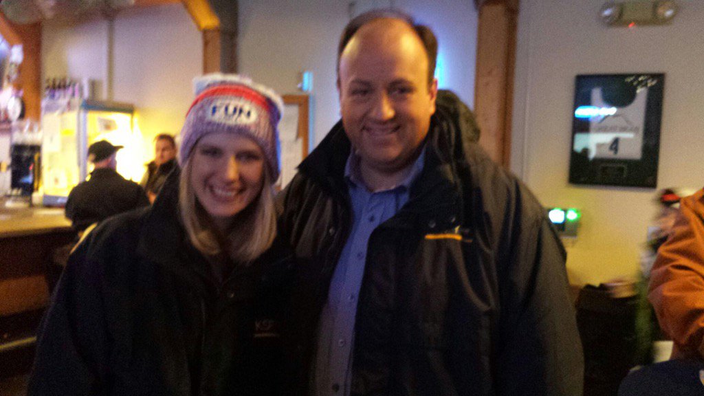BridgetRBennett's tweet photo. Warming up inside with @BriAlNews before we start @ksfynews at 6 live from Great Bear #funski https://t.co/j32jjRePdr