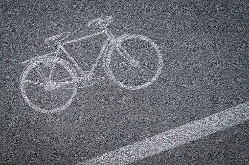 PB_News's tweet photo. Bike lobby seeks lower city speed limit: https://t.co/PgX1XhgP6H @WeBikeRochester @BikeLeague https://t.co/FbUysuVAvt