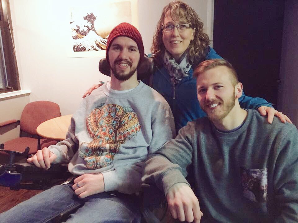3lisia's tweet photo. These guys ❤️ #ChaffStrong https://t.co/mpVHvce4Sl